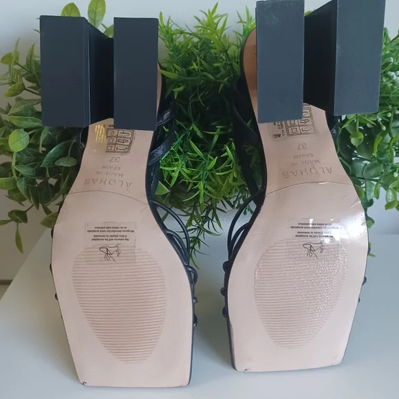 ALOHAS A Cactus Sandals - Picture 4 of 11